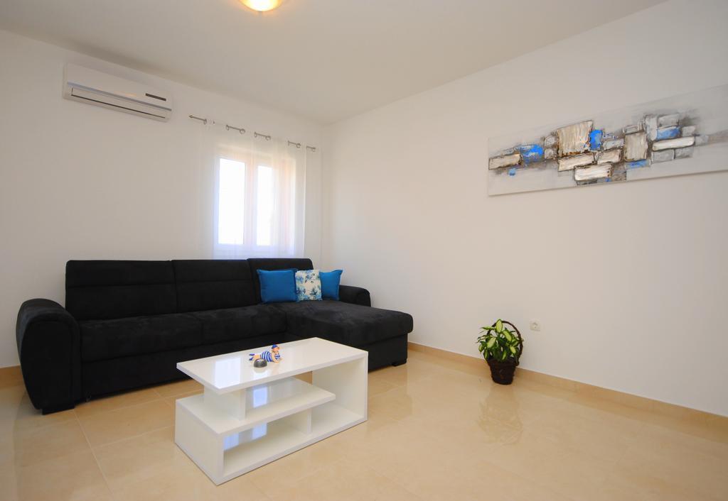 Apartments Valeria Kaštela Kültér fotó