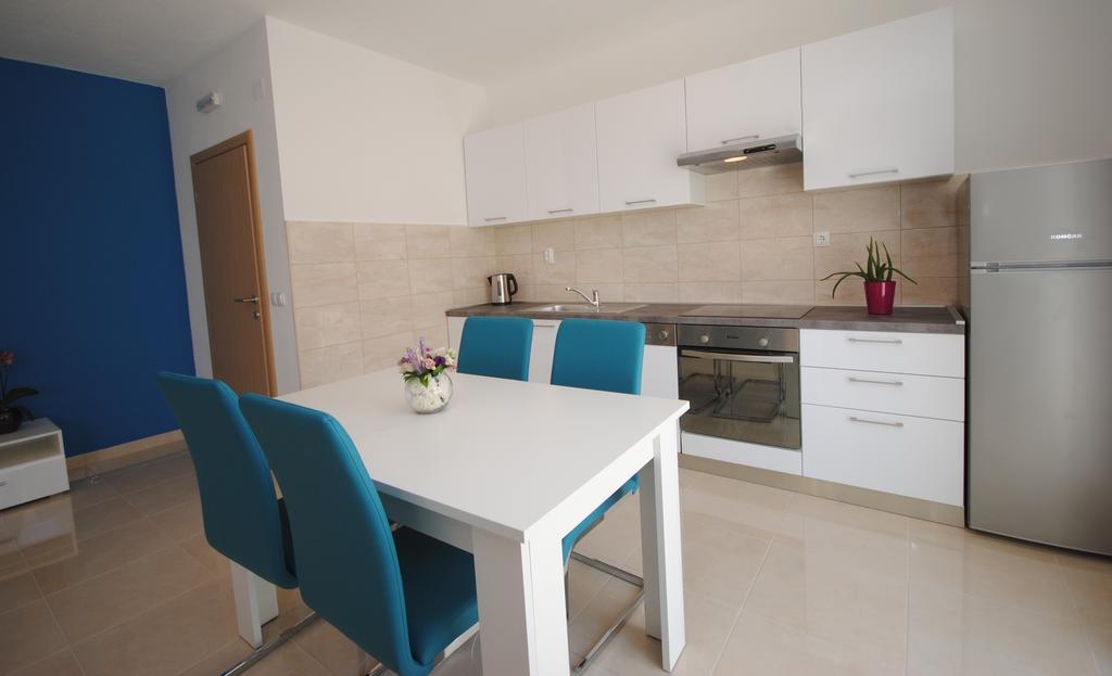 Apartments Valeria Kaštela Kültér fotó